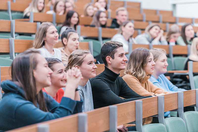 Līdz 16. augustam topošie bakalaura līmeņa studenti var pieteikties stipendijai