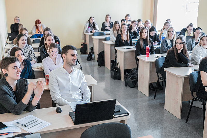 Sociālo zinātņu fakultāte – sabiedrību virzošiem, ambicioziem prātiem  